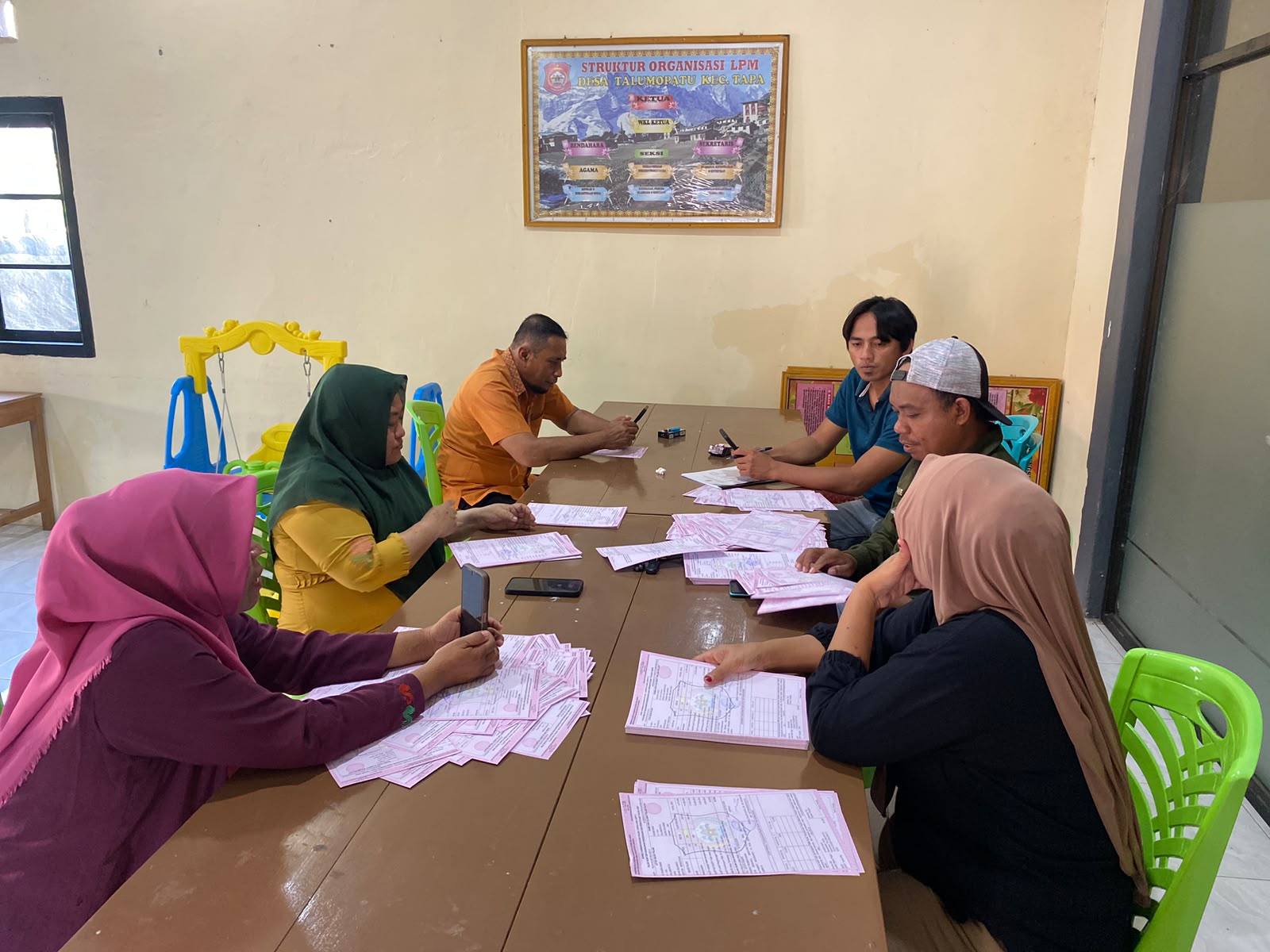 Pemerintah Desa Talumopatu Gelar Rapat Persiapan Distribusi SPPT PBB tahun 2026